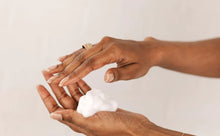 Load image into Gallery viewer, K'Pure Clean Moisturizing Foaming Hand Wash - 250ml - 2 Scents