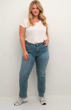 Load image into Gallery viewer, KCdiana HW Straight Jeans - Kaffe Curve