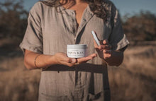 Load image into Gallery viewer, PAPOA'KAN - Dreamcatcher - Tin Candle - Crowfoot Collective