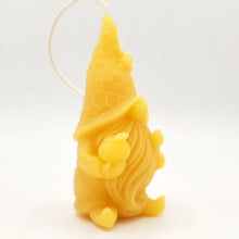 Load image into Gallery viewer, Beeswax Assorted Gnome Candles