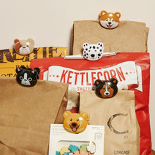 Load image into Gallery viewer, Doggie Bag Clips - Kikkerland