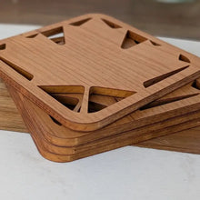 Load image into Gallery viewer, Simple Maple Leaf Coaster (Set of 4)