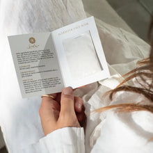 Load image into Gallery viewer, Alabaster Face Mask - Sealuxe