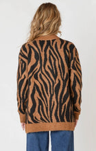 Load image into Gallery viewer, Button Front Patterned Cardigan - Tiger