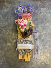 Load image into Gallery viewer, Assorted Floral & Crystal Palo Santo Bundles