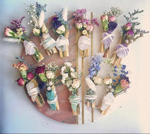 Load image into Gallery viewer, Assorted Floral & Crystal Palo Santo Bundles