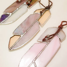 Load image into Gallery viewer, Feather Ornament - Glimpse Glass