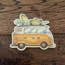 Load image into Gallery viewer, Assorted Woodly Magnets