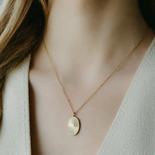 Load image into Gallery viewer, Solara Necklace