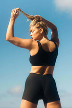 Load image into Gallery viewer, Sporty Crop Tank - Black - Huha