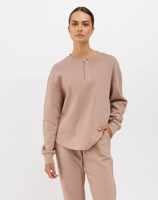 Waffle Knit Boxy Long Sleeve Henley - Fawn - Brunette The Label