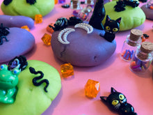 Load image into Gallery viewer, Witches Brew Playdough Kit