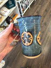 Load image into Gallery viewer, Evening Sand dollar  Mug - Hands on Clay