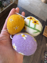 Load image into Gallery viewer, Felted Easter Eggs