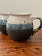 Load image into Gallery viewer, Belly Mug with Kelp- Hands On Clay