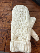 Load image into Gallery viewer, Marshmallow Cable Lined Mitts - Assorted Colours - Orb