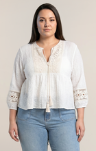 Load image into Gallery viewer, Crochet Trim Blouse