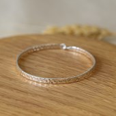 Load image into Gallery viewer, Believe Bracelets