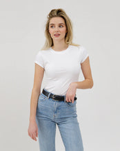Load image into Gallery viewer, Ribbed Fitted White Tee - Brunette The Label