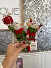 Load image into Gallery viewer, Assorted Felted Elf Mouse Holding String of Lights or presents Ornament