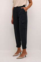 Load image into Gallery viewer, KAmilia Cropped Cargo Linen Jogger Pant