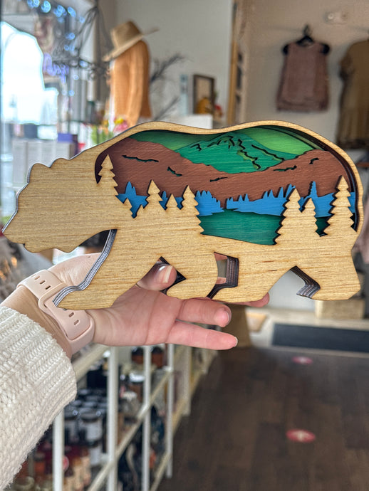 Wood layered Mountain Bear - Havana Art