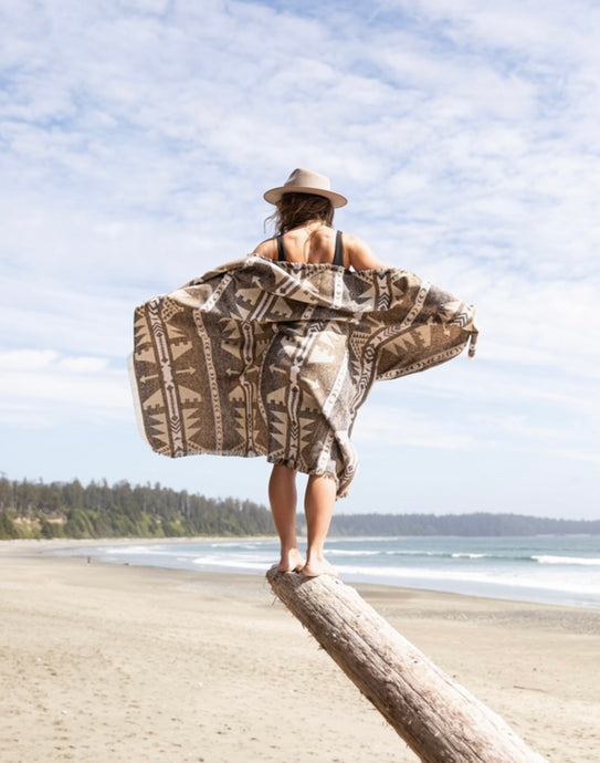 Modest Maverick Tofino Blanket - NOMAD