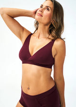 Load image into Gallery viewer, Crossover Bra - Merlot - Huha