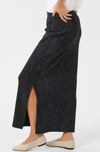 Load image into Gallery viewer, KAdodal Skirt - Black Washed - Kaffe