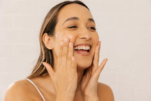 Load image into Gallery viewer, K&#39;Pure No Filter Weightless Hydrating Moisturizer