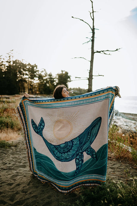 Sunrise Humpback Woven Blanket 100% Cotton