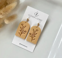 Load image into Gallery viewer, Kallie Clay Dangle - Earrings
