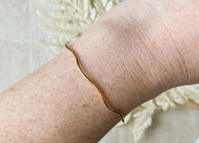 Load image into Gallery viewer, The Wave Bracelet - Agaveh Girl