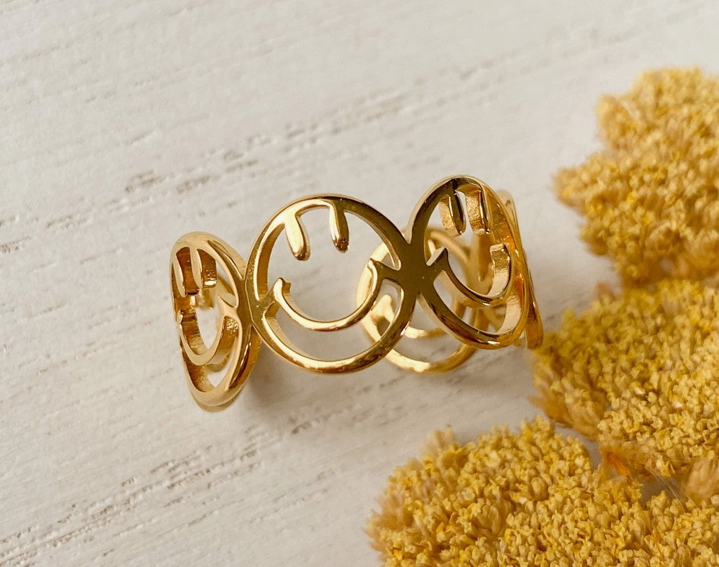 Happy Ring In Gold - Agaveh Girl