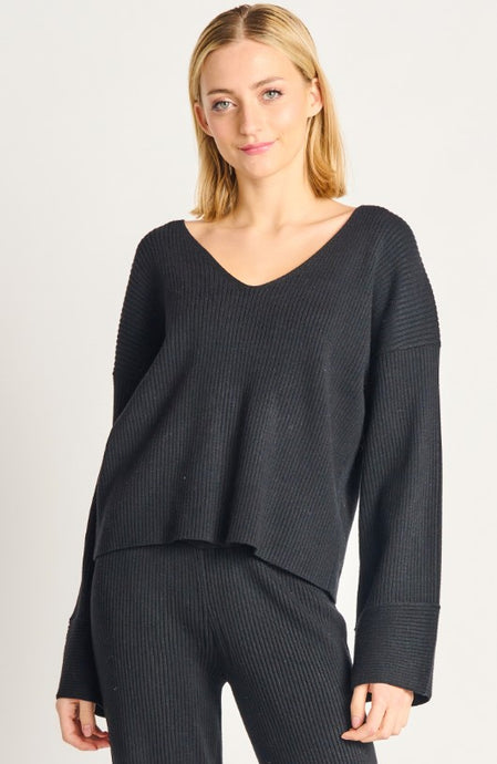 Wide Sleeve Ribbed Sweater - Dex