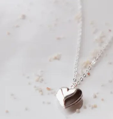 Heart Locket Necklace - Silver - Oh So Lovely