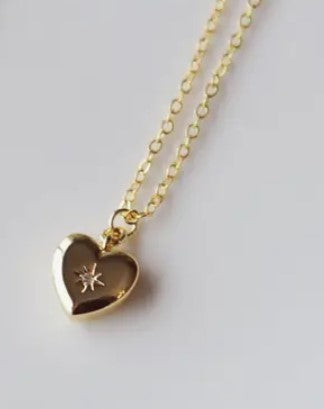 Solid Heart Necklace - Gold - Oh So Lovely