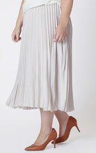 Load image into Gallery viewer, Pleated Maxi Skirt - Dex Plus