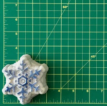 Load image into Gallery viewer, Christmas Classic Snowflake Bath Bomb