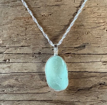 Load image into Gallery viewer, Silver Bezel Seaglass Necklace