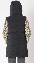 Load image into Gallery viewer, Hooded Puffer Vest - Black