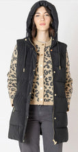 Load image into Gallery viewer, Hooded Puffer Vest - Black