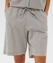 Load image into Gallery viewer, KAnaya Striped Shorts - Midnight/White Striped - Kaffe