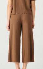 Load image into Gallery viewer, Pull On Textured Culotte Pant - Dex