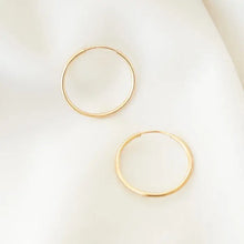 Load image into Gallery viewer, Thin Hoops - Petite Gold