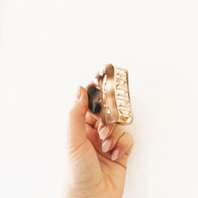 Load image into Gallery viewer, Retro and Gold Claw Clips