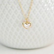 Load image into Gallery viewer, Aisha Mother of Pearl Heart Necklace - Oh So Lovely