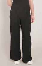 Load image into Gallery viewer, Textured Wide Leg Pant - Black