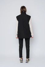 Load image into Gallery viewer, Jules - Quilted Vest Black