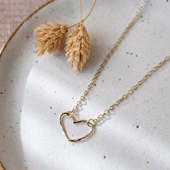 Load image into Gallery viewer, Amore Necklaces